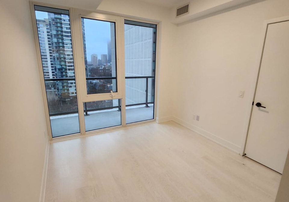 308-jarvis-street-e-toronto-toronto-ontario-c13725912