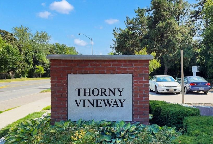 133-e-thorny-vine-way-e-toronto-north-york-ontario-c13726012