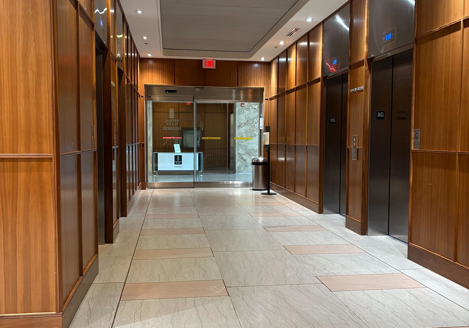 111-st-clair-avenue-w-toronto-toronto-ontario-c13726026