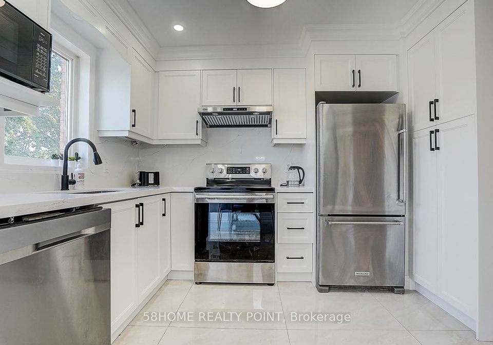 8d-leaside-park-drive-toronto-east-york-ontario-c13726032