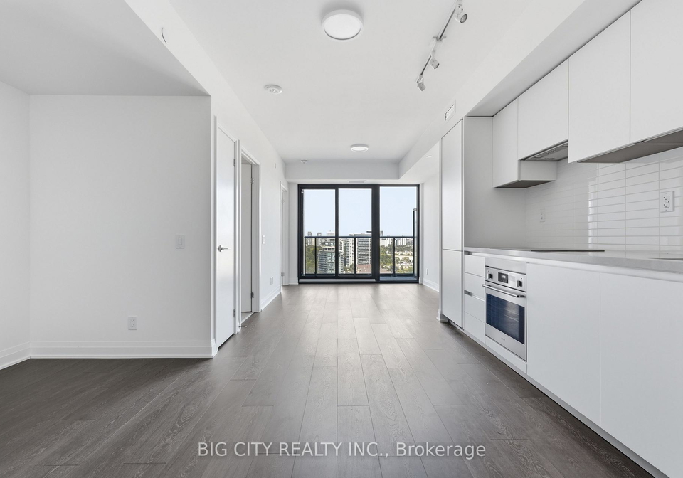 25-frederick-todd-way-toronto-east-york-ontario-c13726088