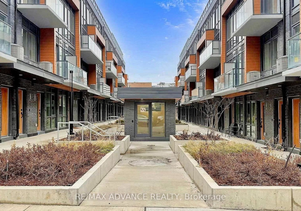 75-curlew-drive-toronto-north-york-ontario-c13726148