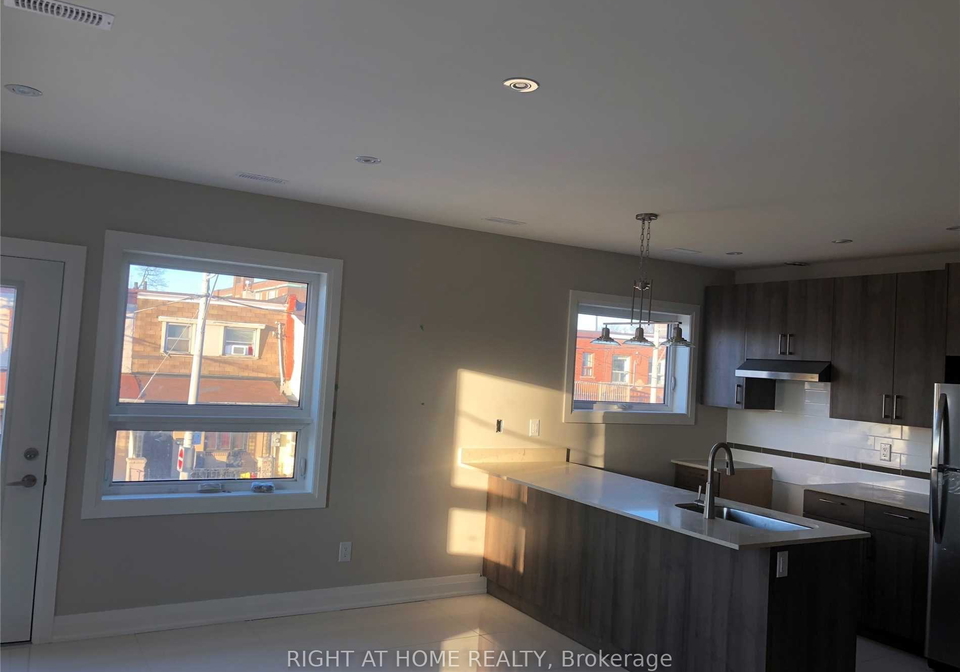 31-alma-avenue-toronto-toronto-ontario-c13726192