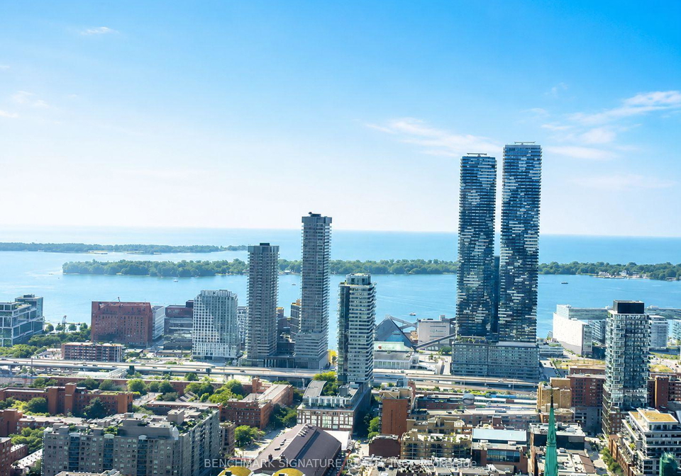 88-queen-street-e-toronto-toronto-ontario-c13726290