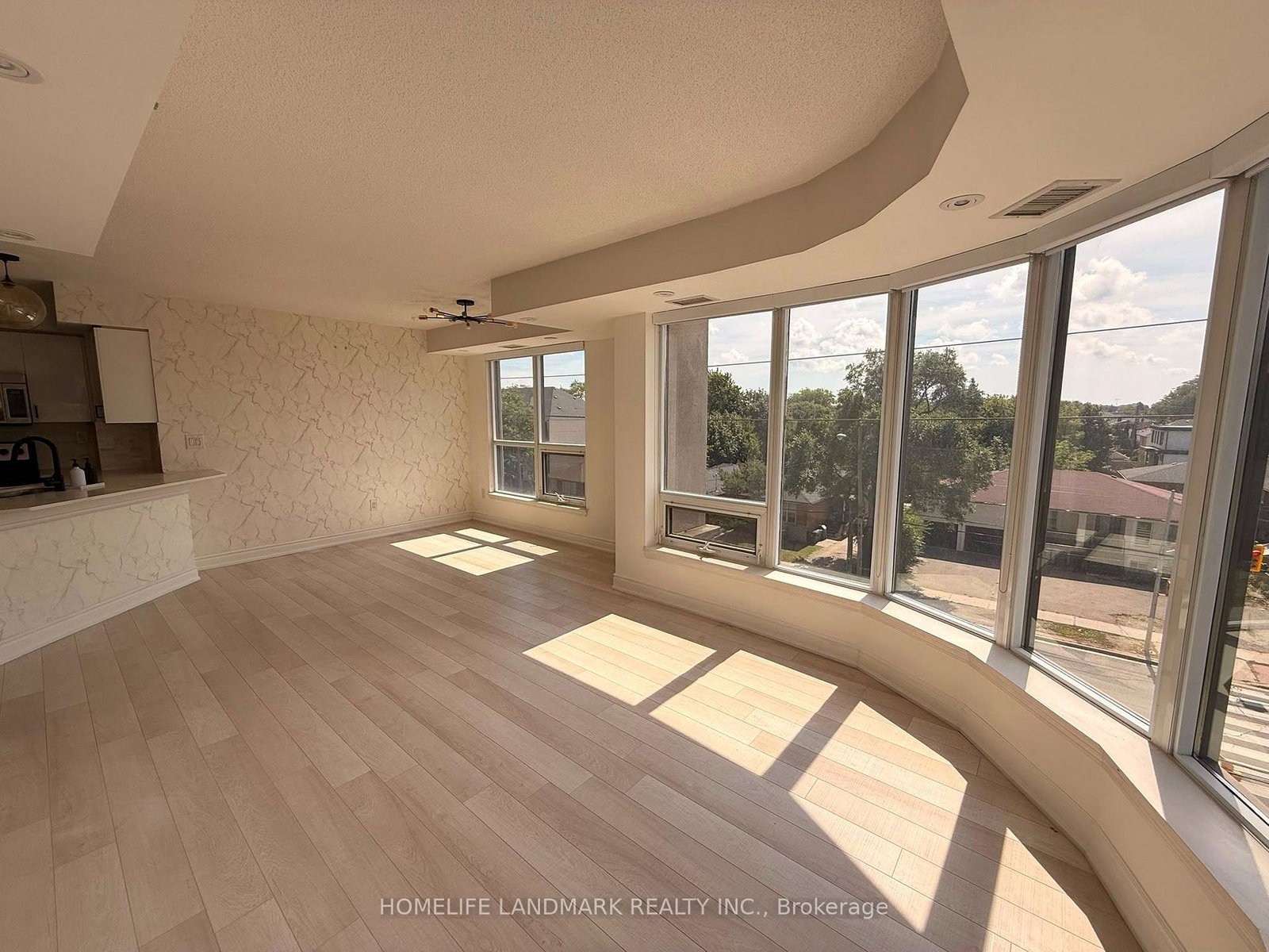 760-sheppard-avenue-w-toronto-toronto-ontario-c13726302