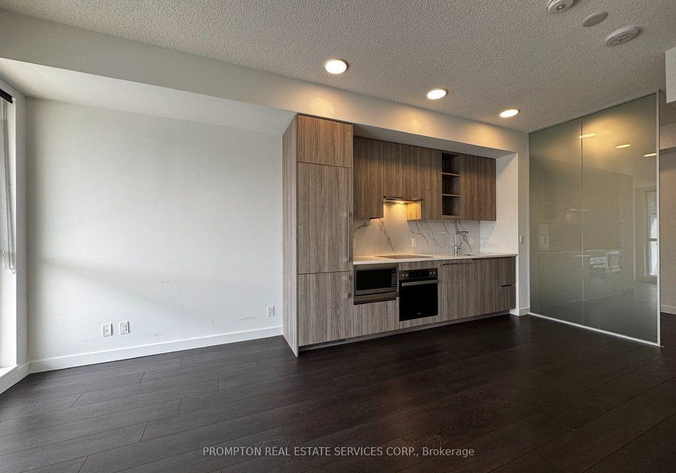 27-mcmahon-drive-toronto-north-york-ontario-c13726314