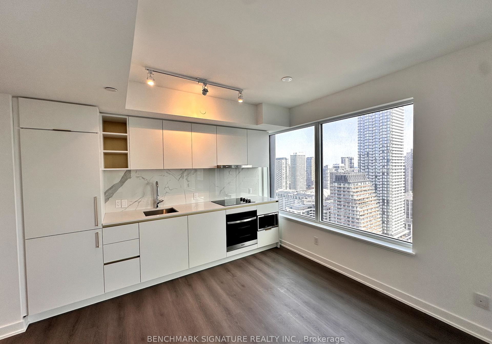 8-wellesley-street-w-toronto-toronto-ontario-c13726382