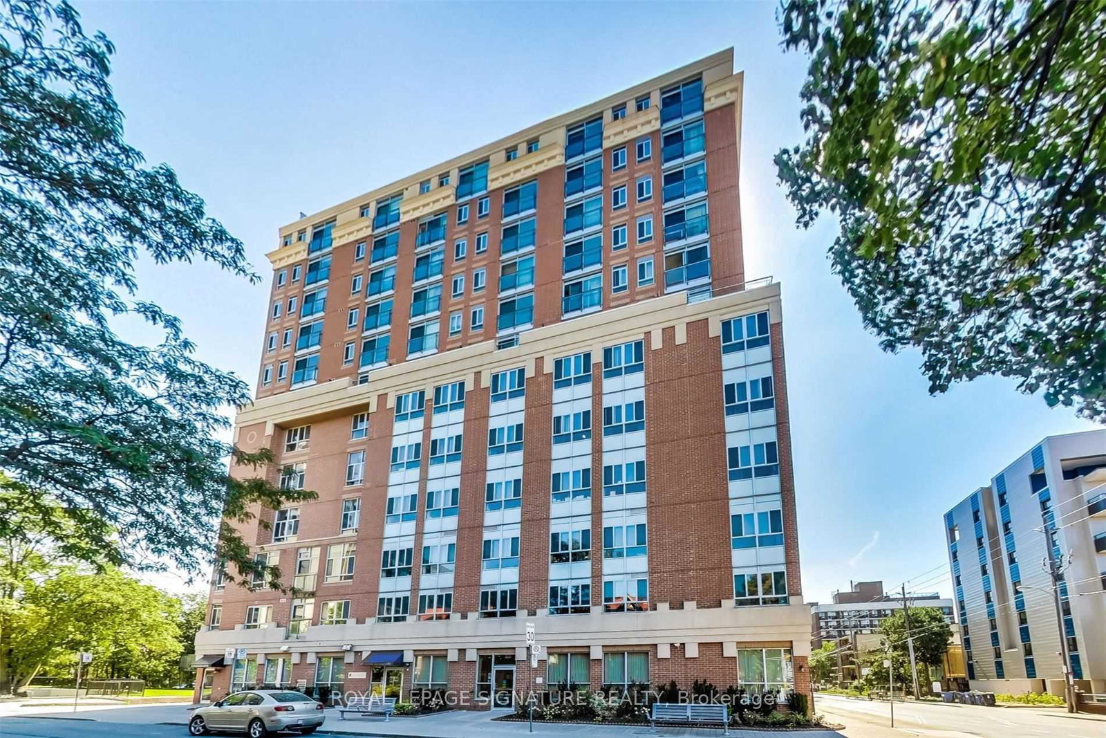 15-maplewood-avenue-toronto-toronto-ontario-c13726708