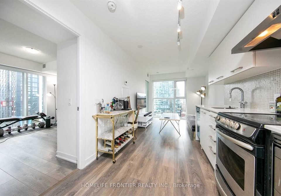 87-peter-street-toronto-toronto-ontario-c13726796