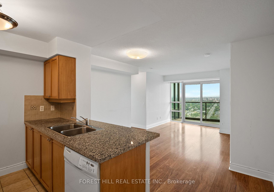 15-greenview-avenue-toronto-toronto-ontario-c13726800
