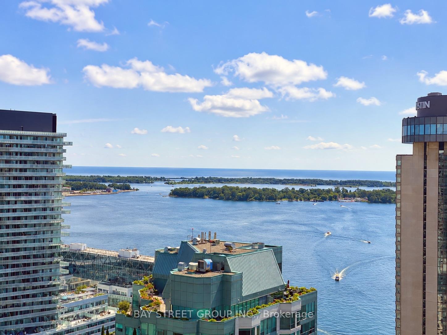 33-bay-street-toronto-toronto-ontario-c13726810