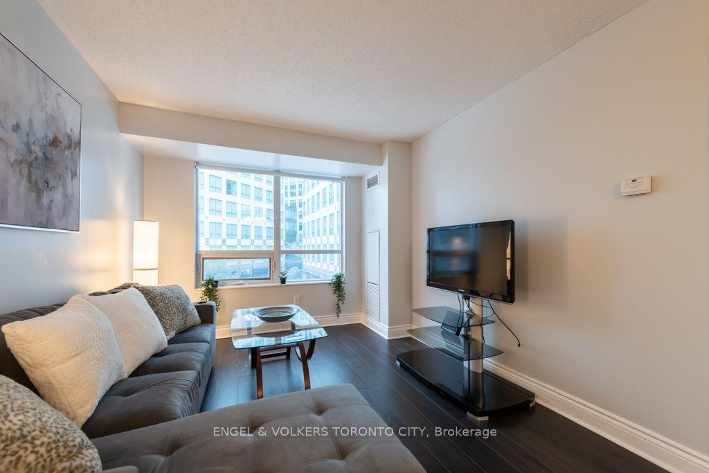 20-blue-jays-way-toronto-toronto-ontario-c13726924