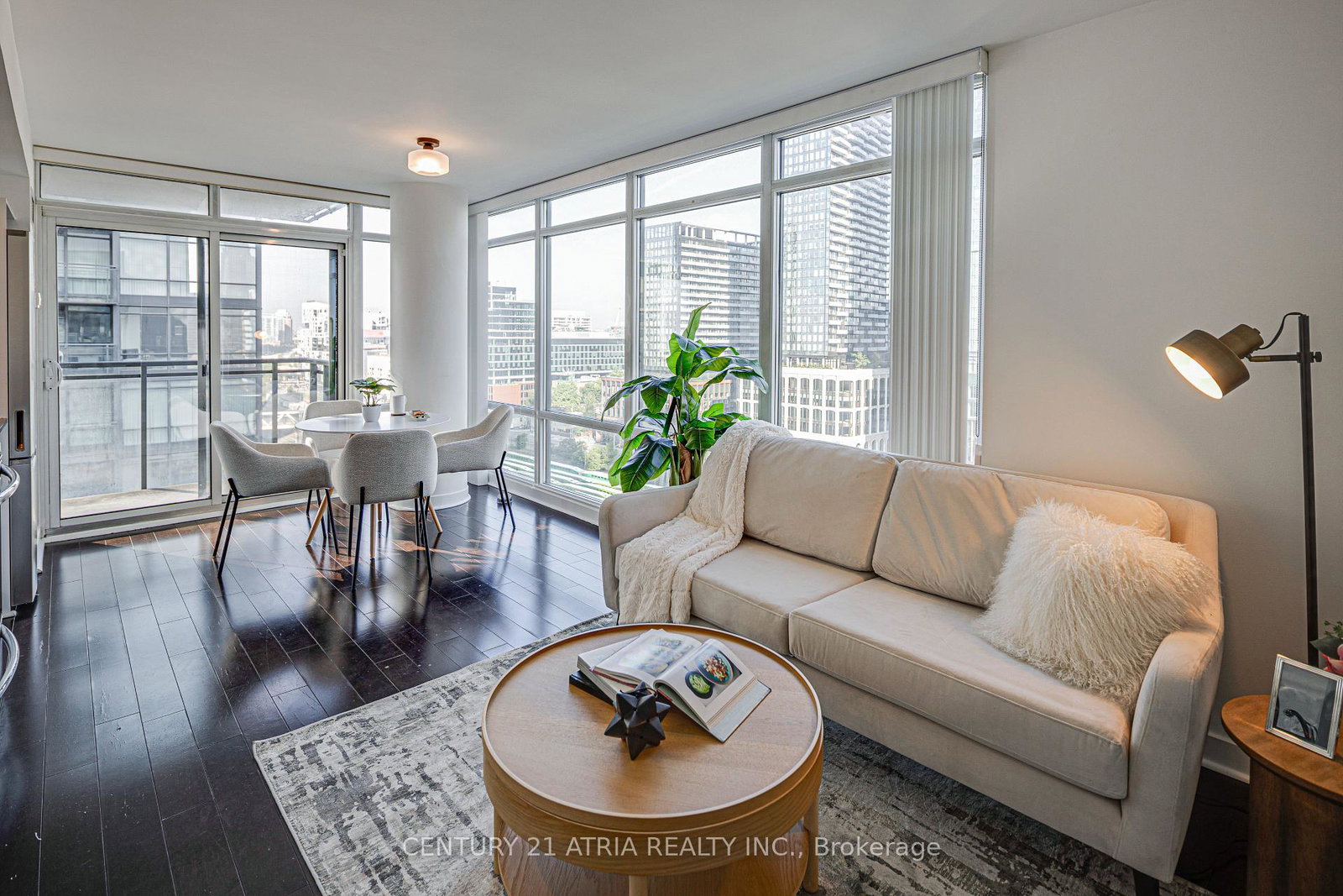 4k-spadina-avenue-toronto-toronto-ontario-c13726978