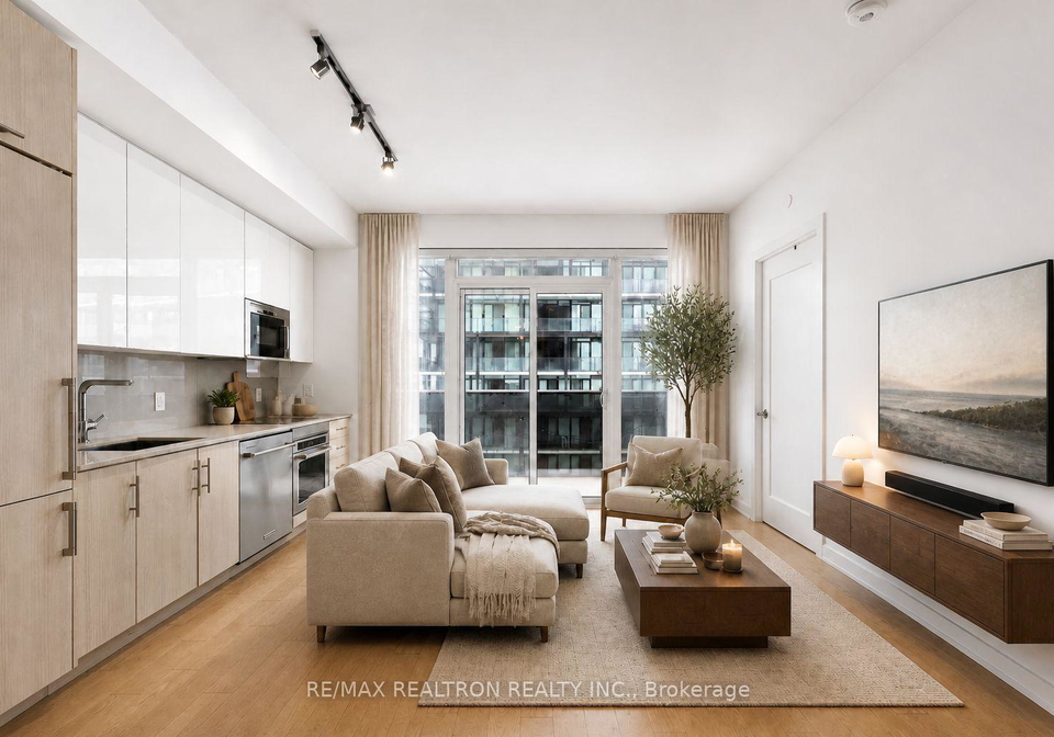 330-richmond-street-w-toronto-toronto-ontario-c13727086