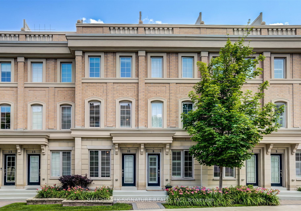 11-hargrave-lane-toronto-north-york-ontario-c13727110