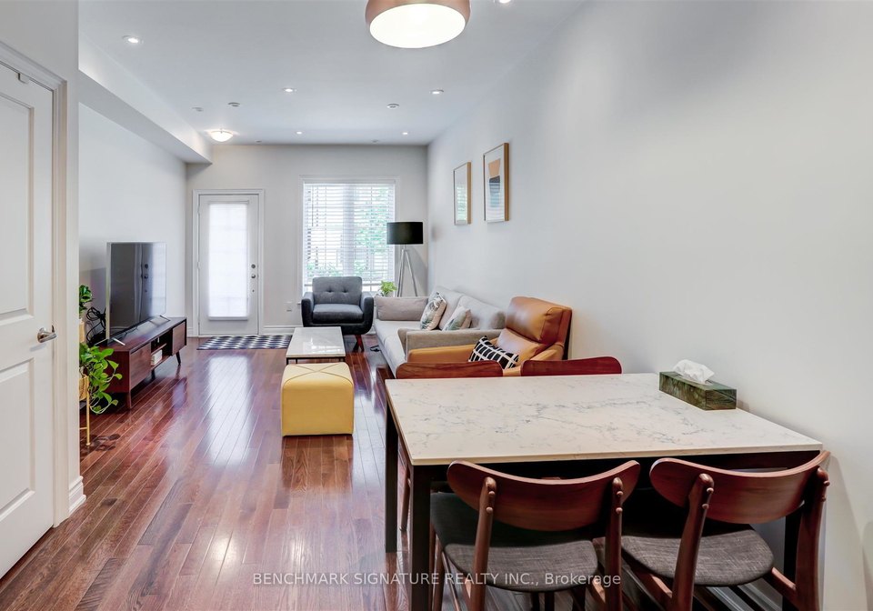 11-hargrave-lane-toronto-north-york-ontario-c13727110