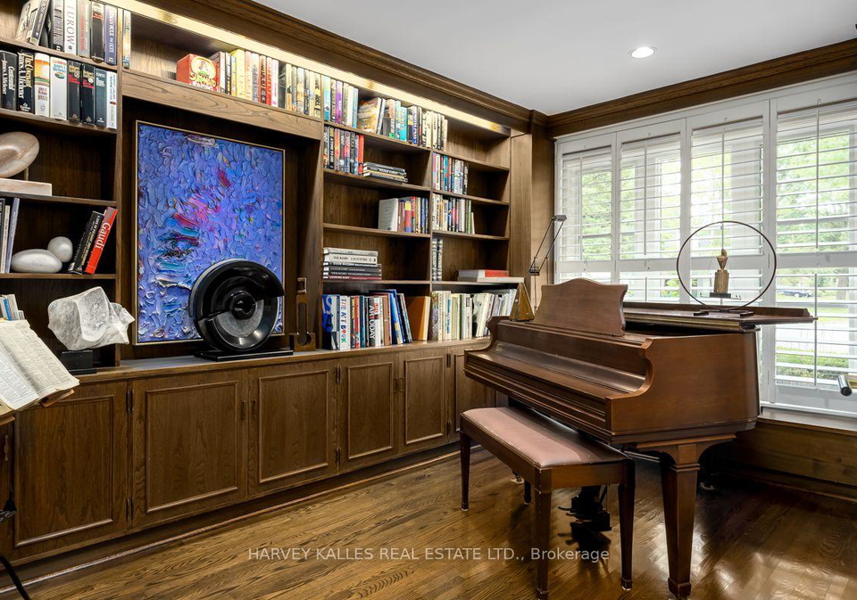 22-bamboo-grove-toronto-north-york-ontario-c13727240