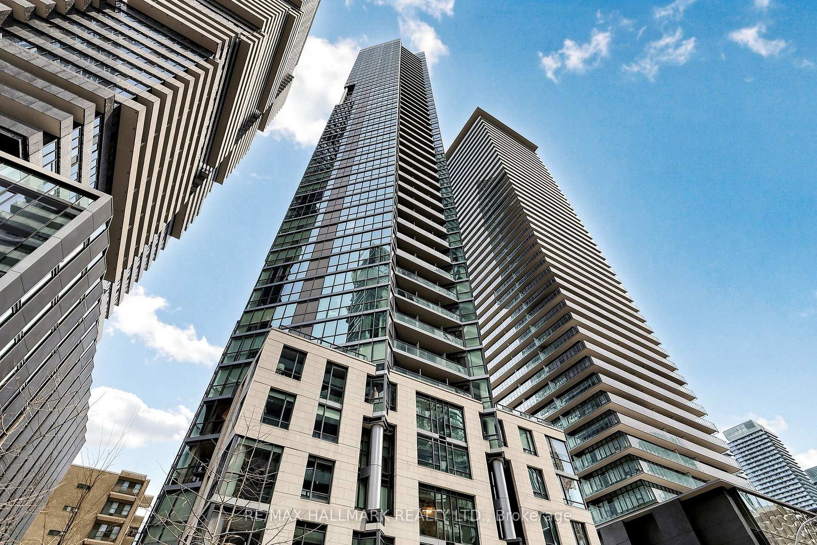 45-charles-street-e-toronto-toronto-ontario-c13727424