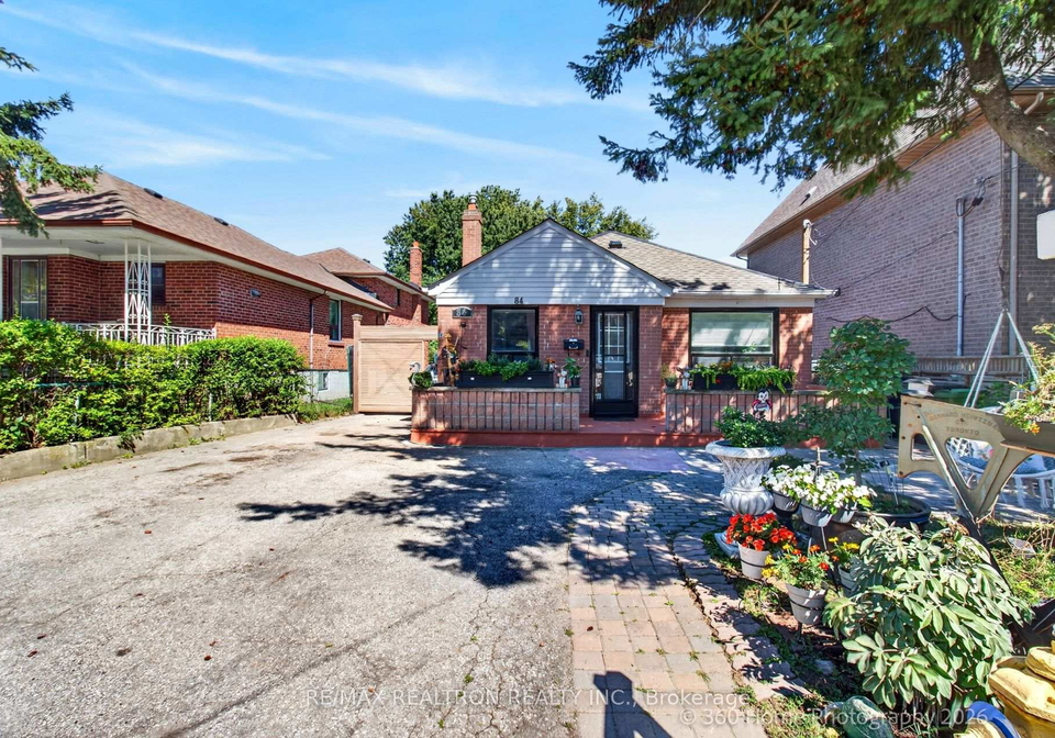 84-ranee-avenue-toronto-toronto-ontario-c13727682