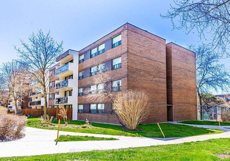 20-sunrise-avenue-toronto-north-york-ontario-c13727756