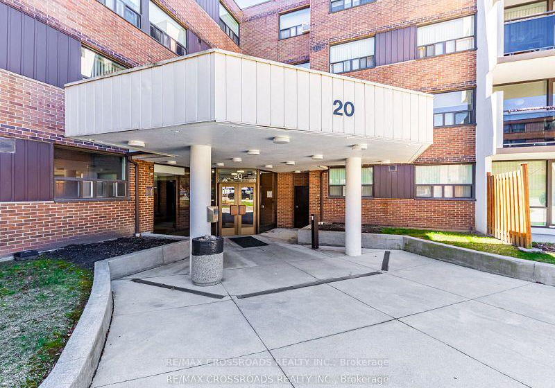 20-sunrise-avenue-toronto-north-york-ontario-c13727756