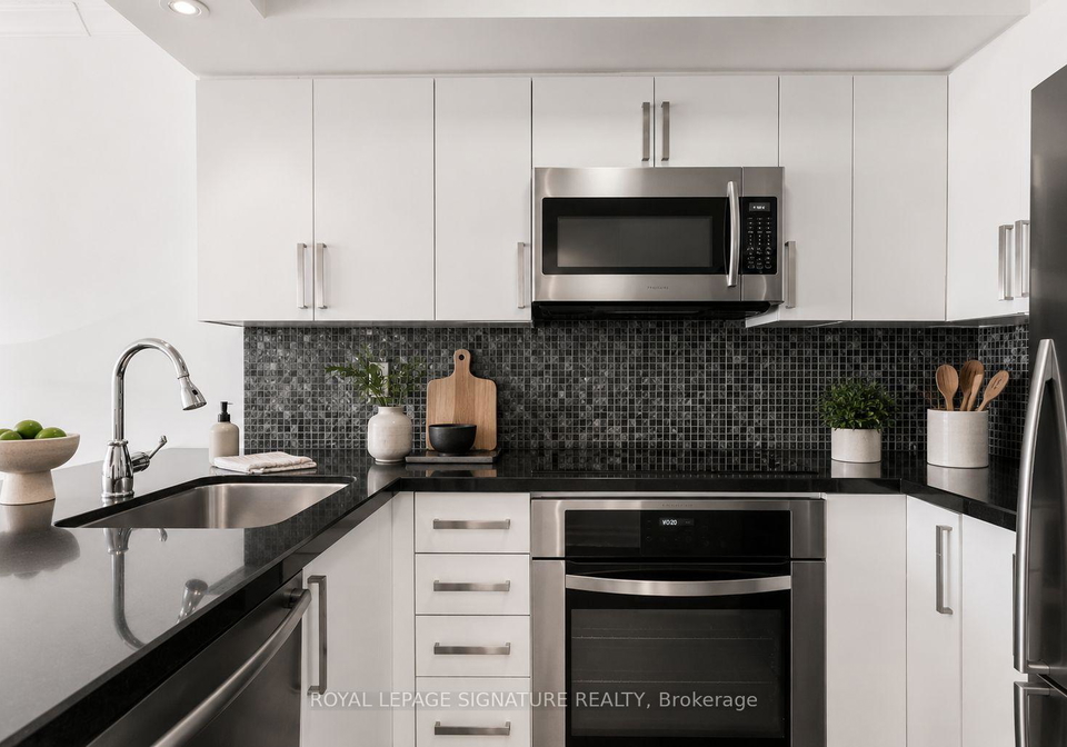 92-king-street-e-toronto-toronto-ontario-c13727850