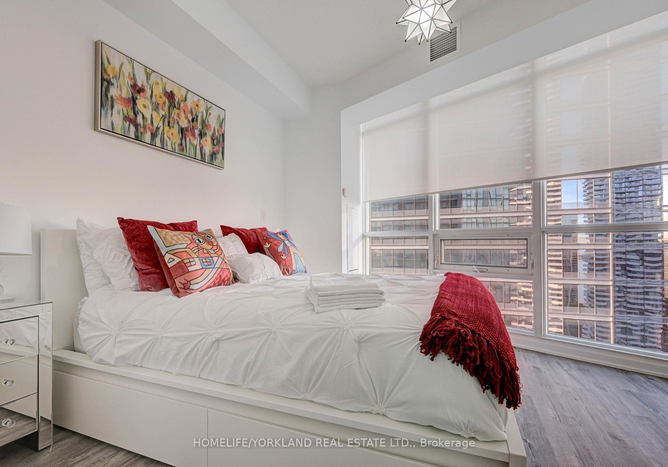 65-bremner-boulevard-toronto-toronto-ontario-c13728134