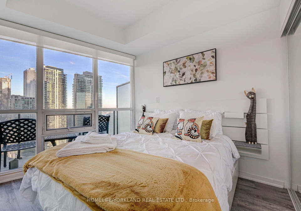 65-bremner-boulevard-toronto-toronto-ontario-c13728134