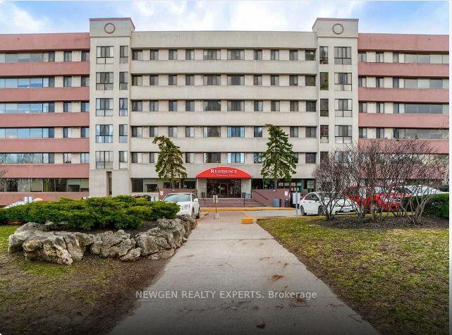 10-gateway-boulevard-toronto-east-york-ontario-c13728390