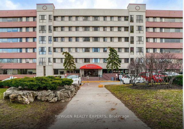 10-gateway-boulevard-toronto-east-york-ontario-c13728390