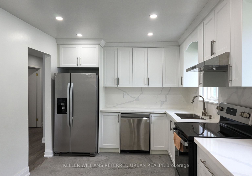 36-yucatan-road-toronto-north-york-ontario-c13729048
