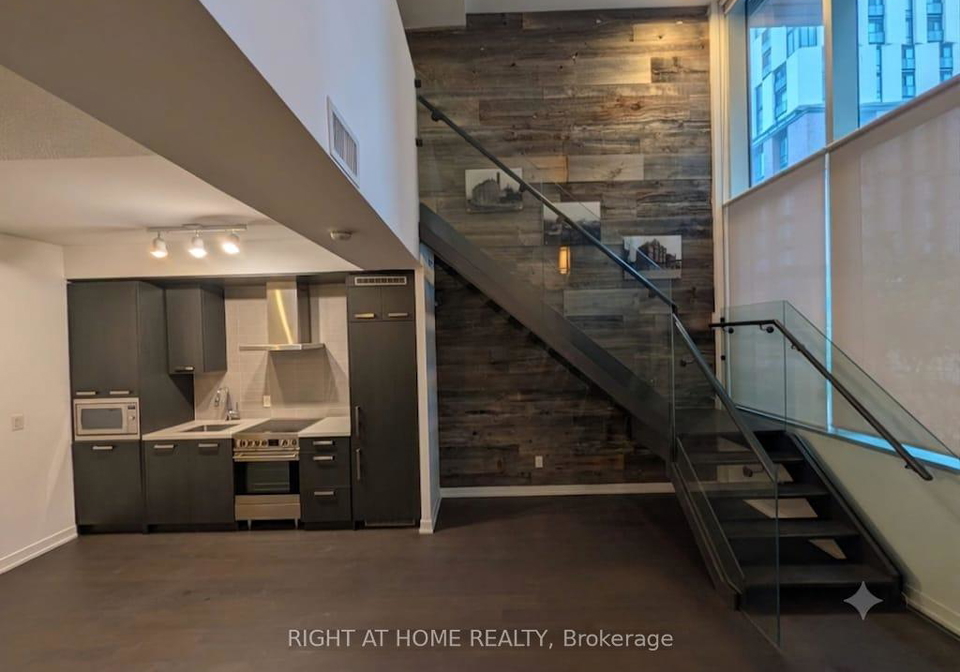 455-front-street-e-toronto-toronto-ontario-c13729102