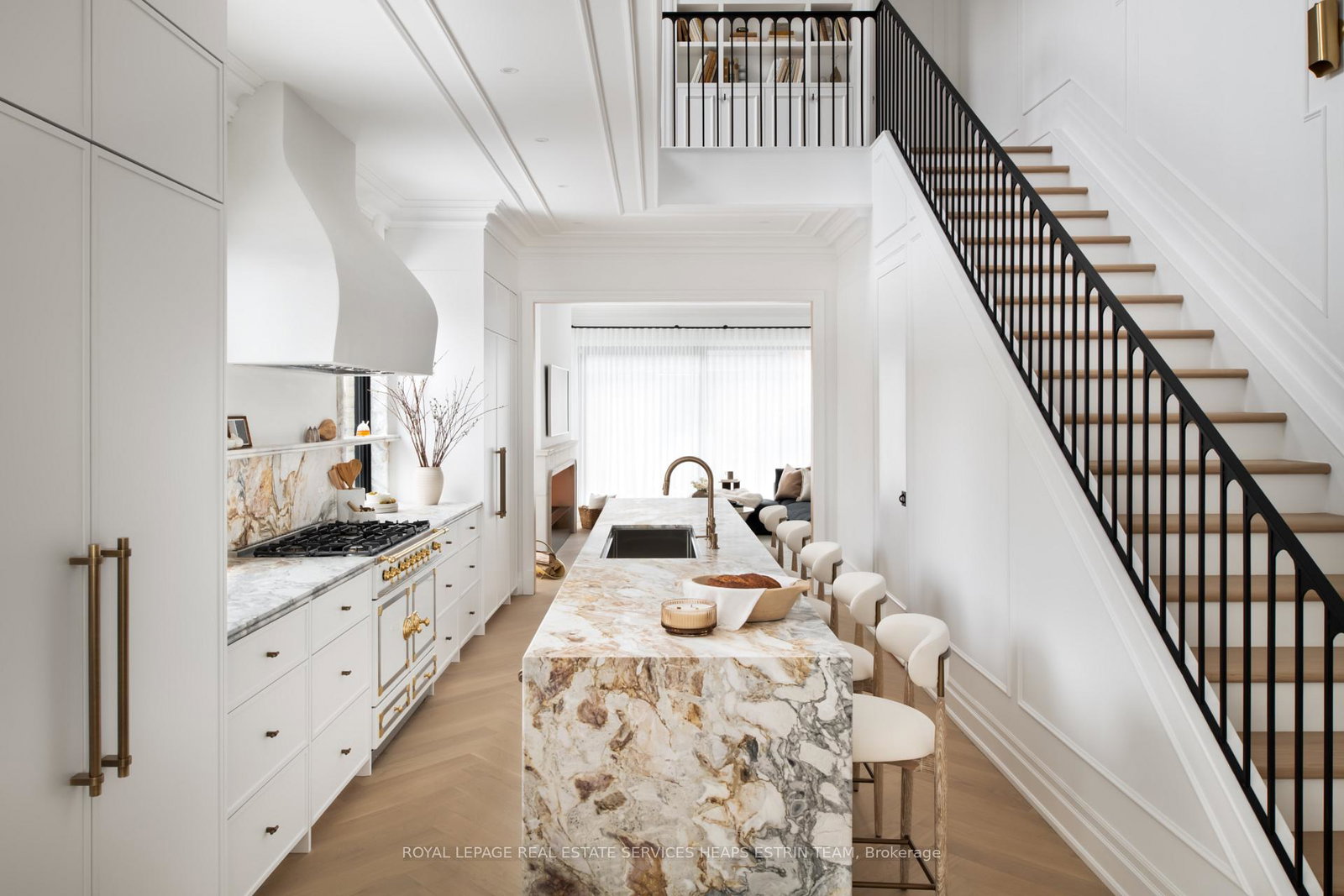 23-lippincott-street-toronto-toronto-ontario-c13729244