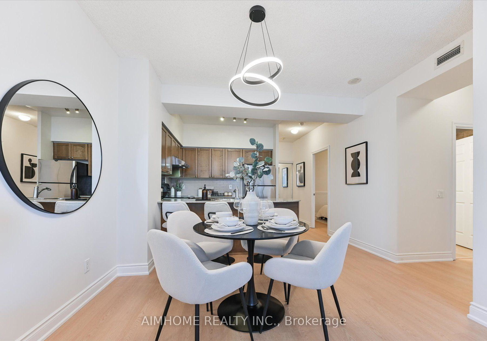 763-bay-street-toronto-toronto-ontario-c13729600