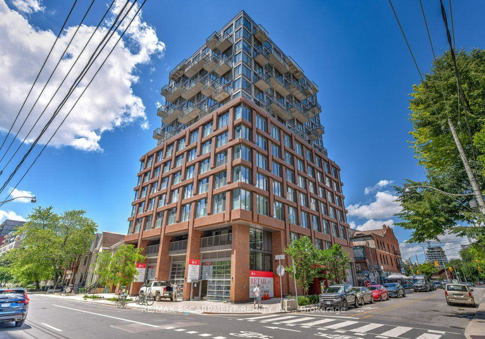 2-augusta-avenue-toronto-toronto-ontario-c13729690