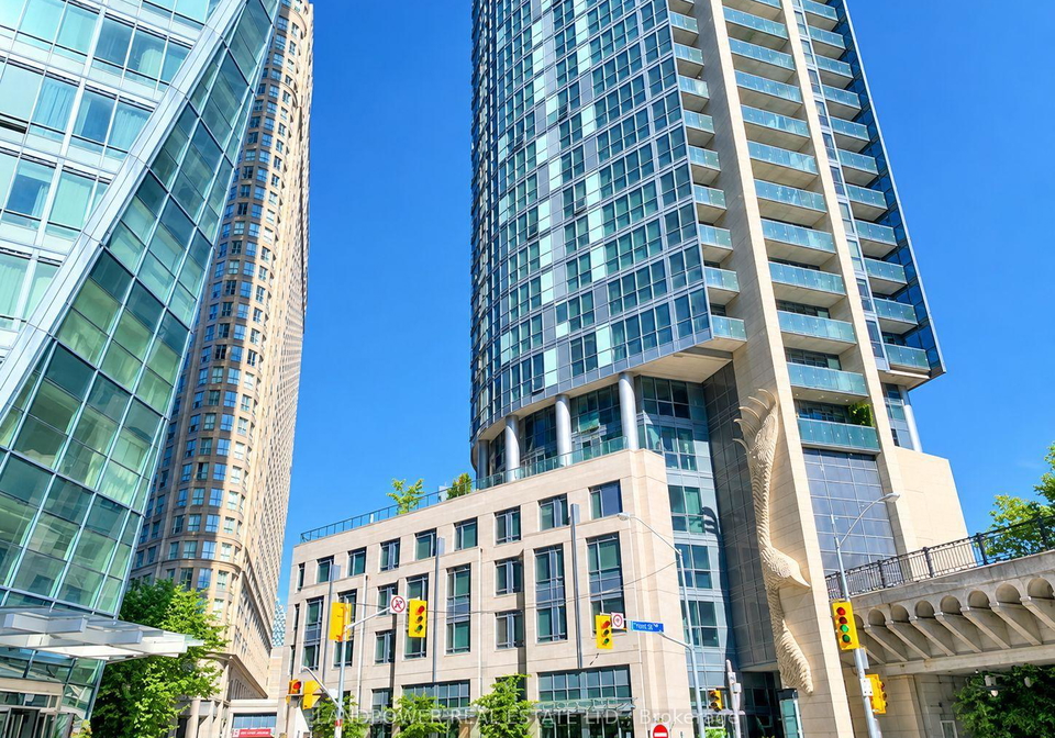 1-the-esplanade-drive-toronto-toronto-ontario-c13729818