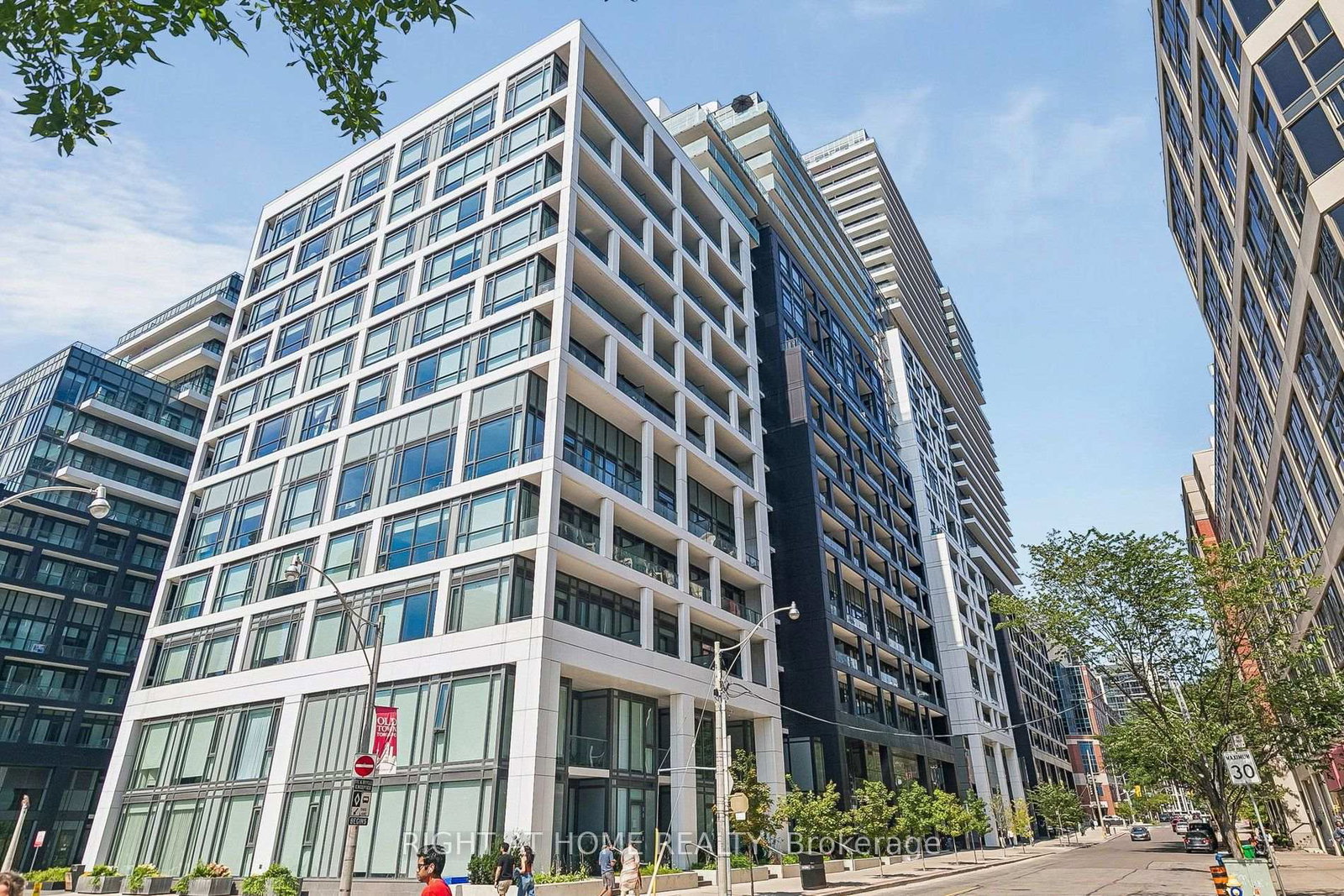 60-princess-street-toronto-toronto-ontario-c13729886