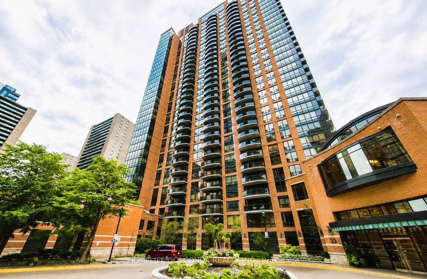 33-sheppard-avenue-e-toronto-north-york-ontario-c13729904