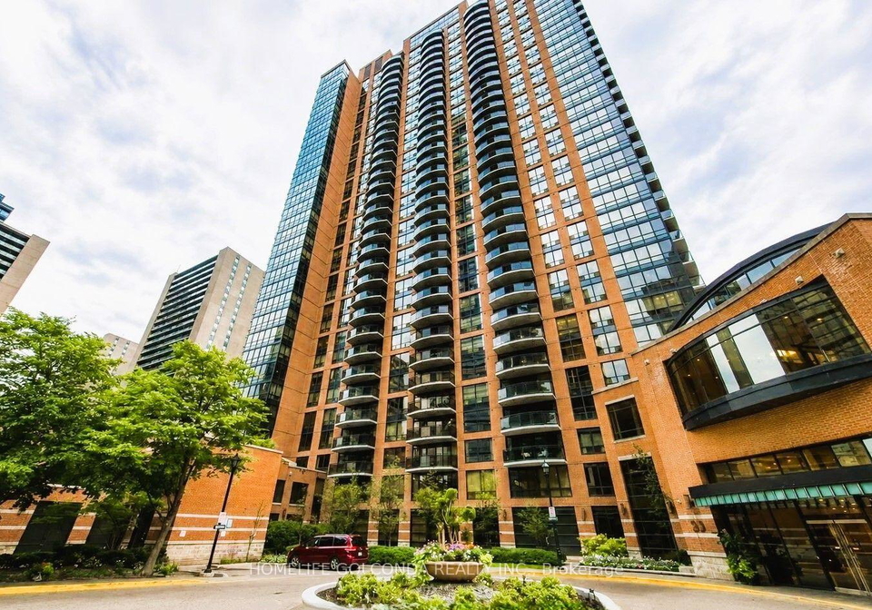 33-sheppard-avenue-e-toronto-north-york-ontario-c13729904