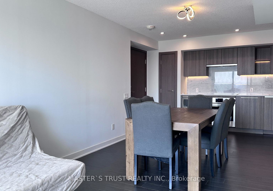 17-bathurst-street-toronto-toronto-ontario-c13729928