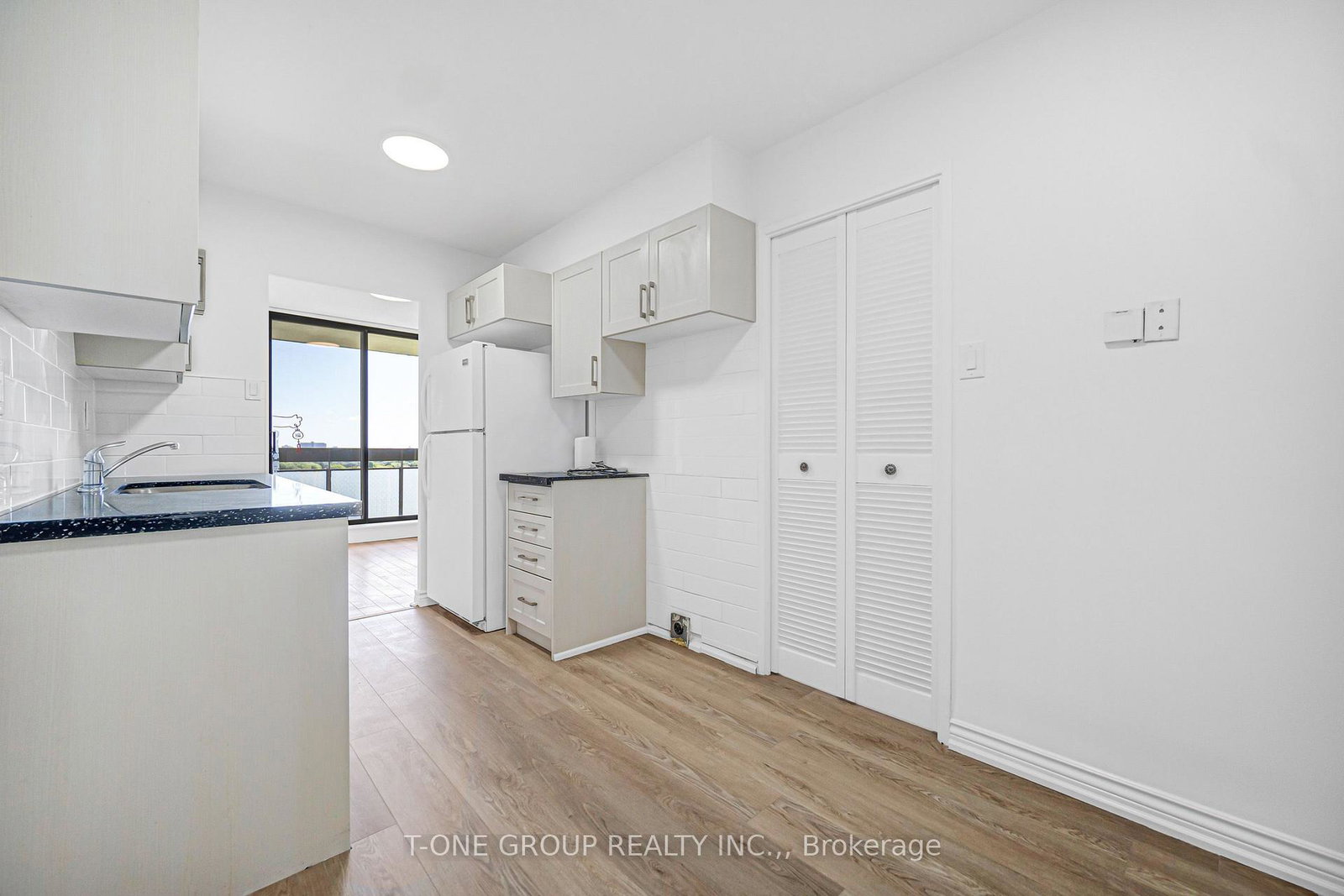 350-seneca-hill-drive-toronto-north-york-ontario-c13729942
