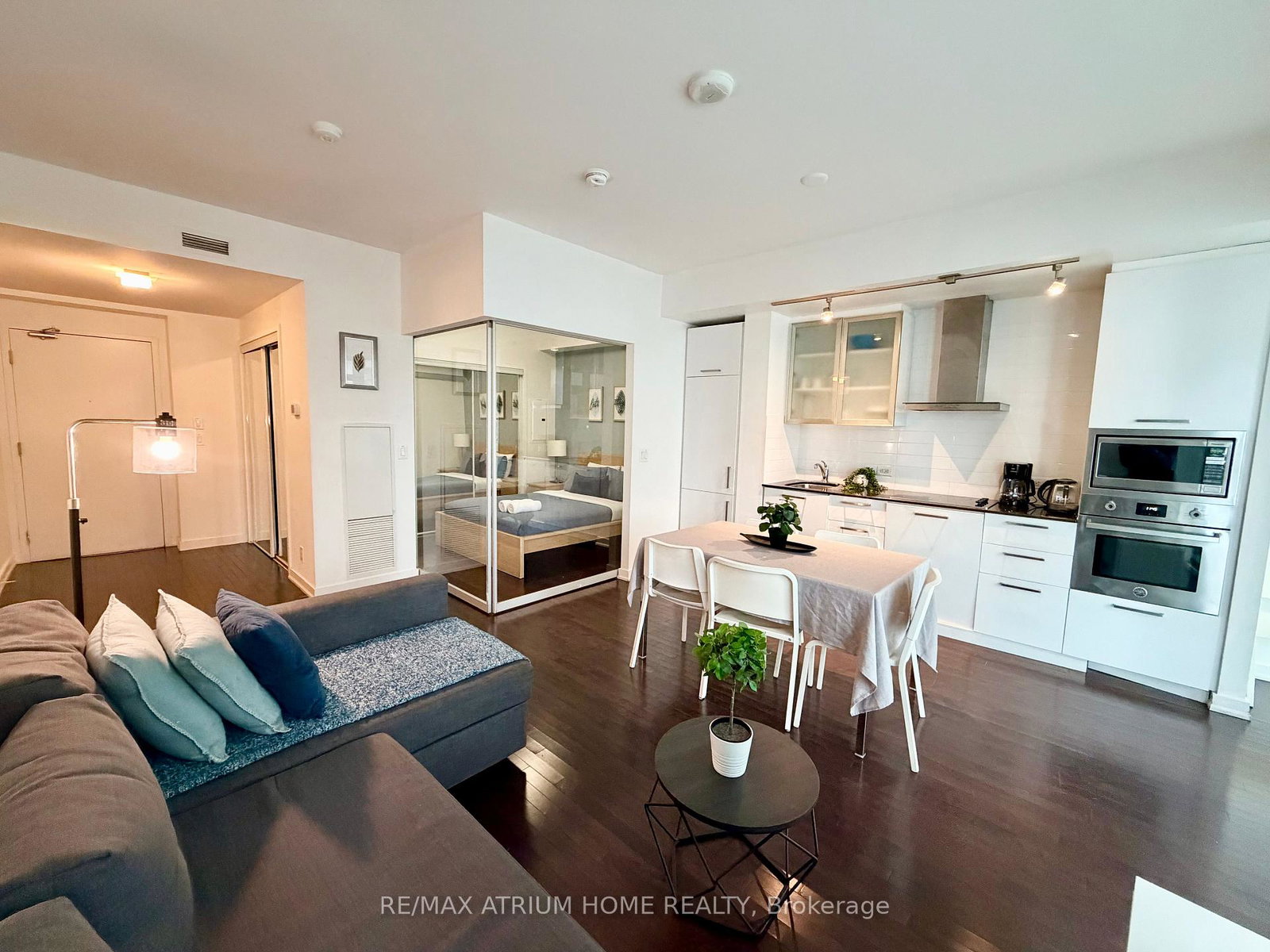 14-york-street-toronto-toronto-ontario-c13730296