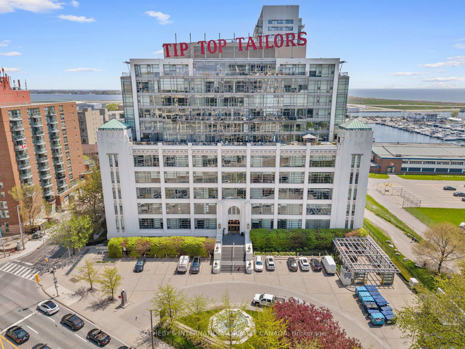 637-lake-shore-boulevard-w-toronto-toronto-ontario-c13730508