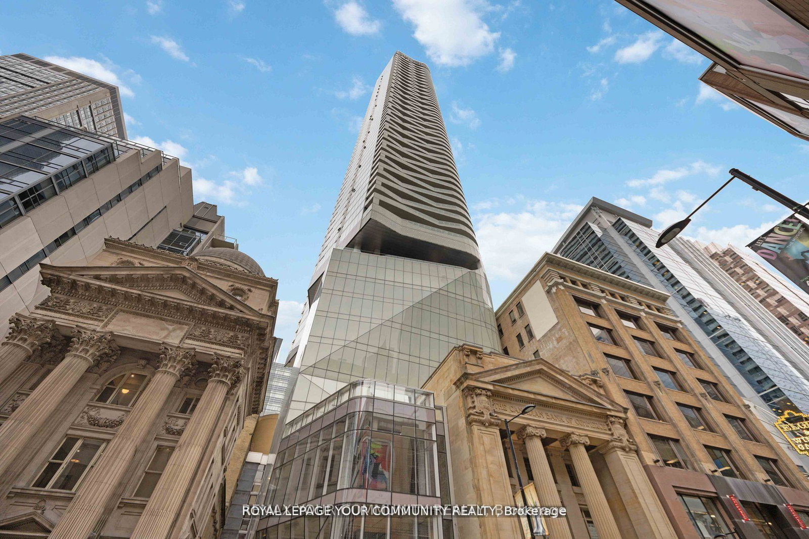 197-yonge-street-toronto-toronto-ontario-c13730682