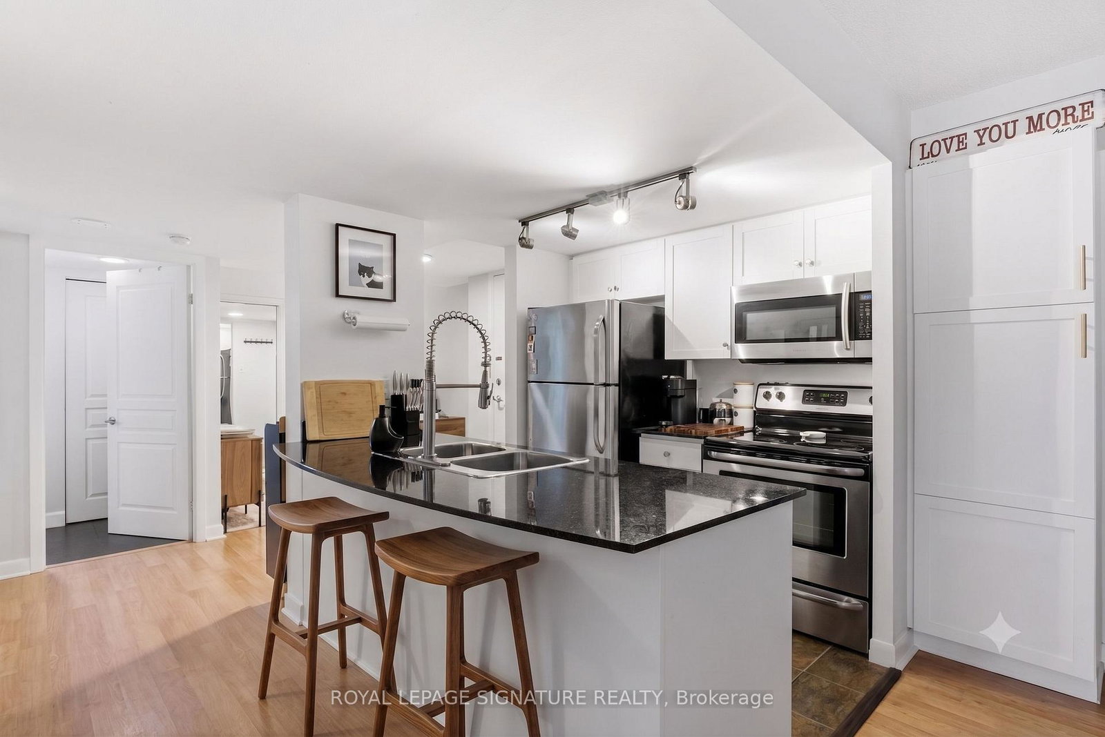323-richmond-street-e-toronto-toronto-ontario-c13730986