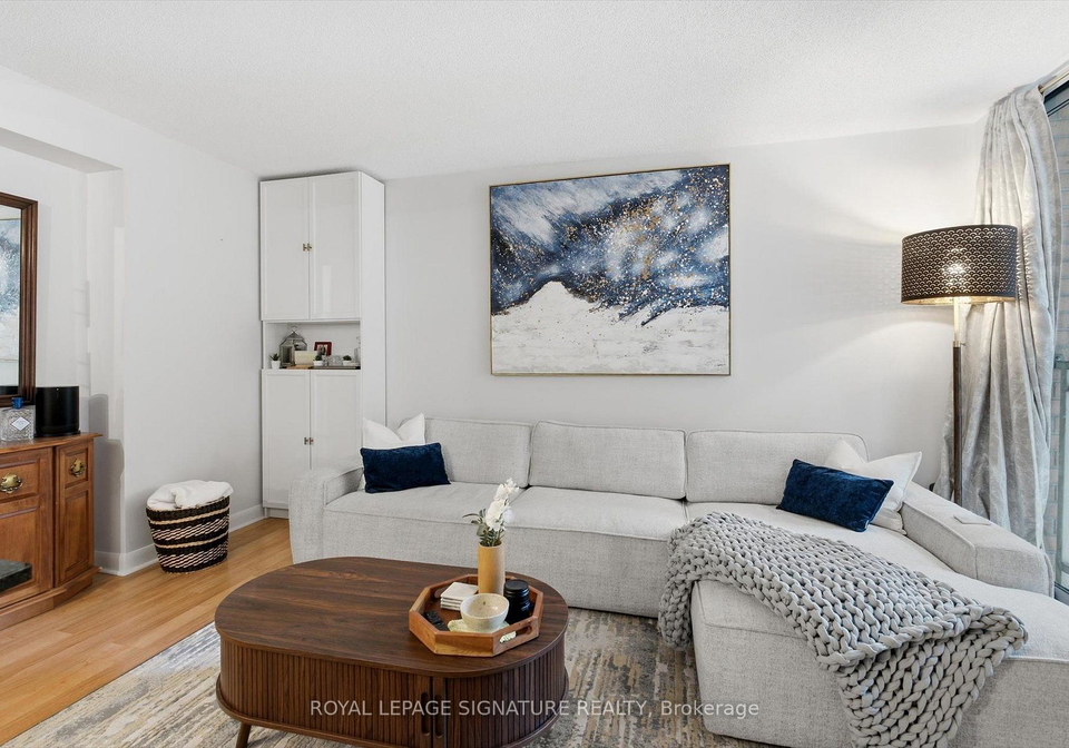 323-richmond-street-e-toronto-toronto-ontario-c13730986