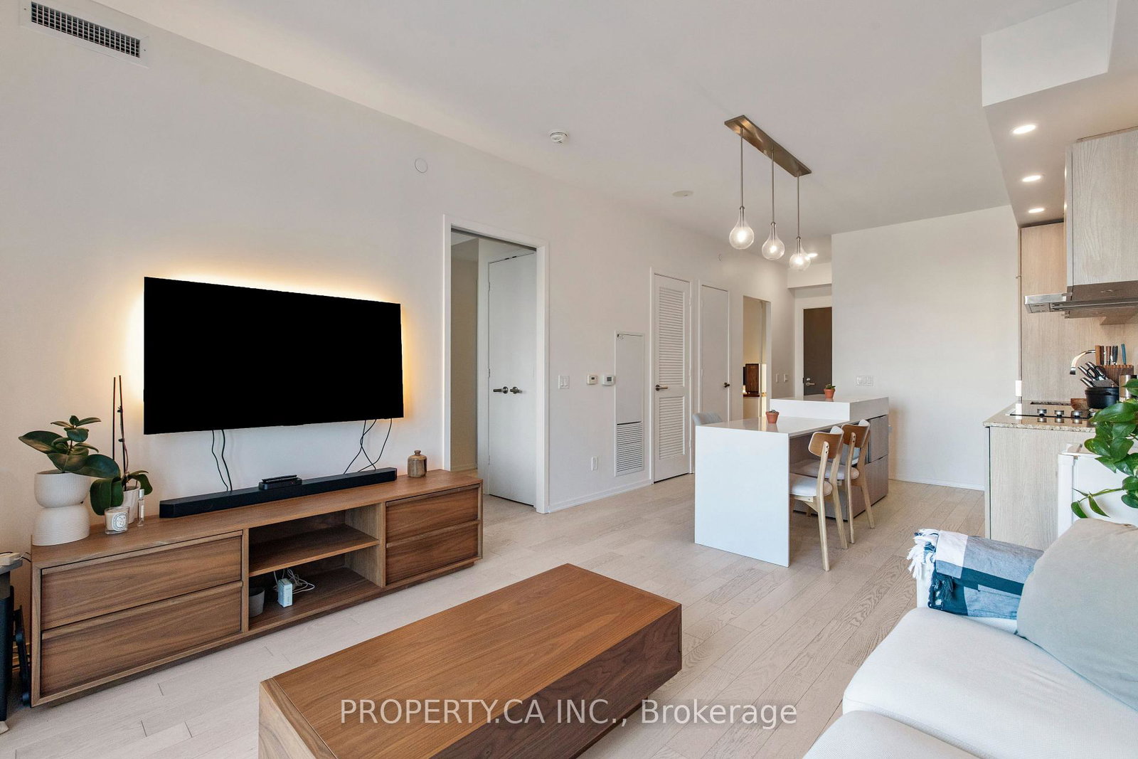 12-bonnycastle-street-toronto-toronto-ontario-c13731206