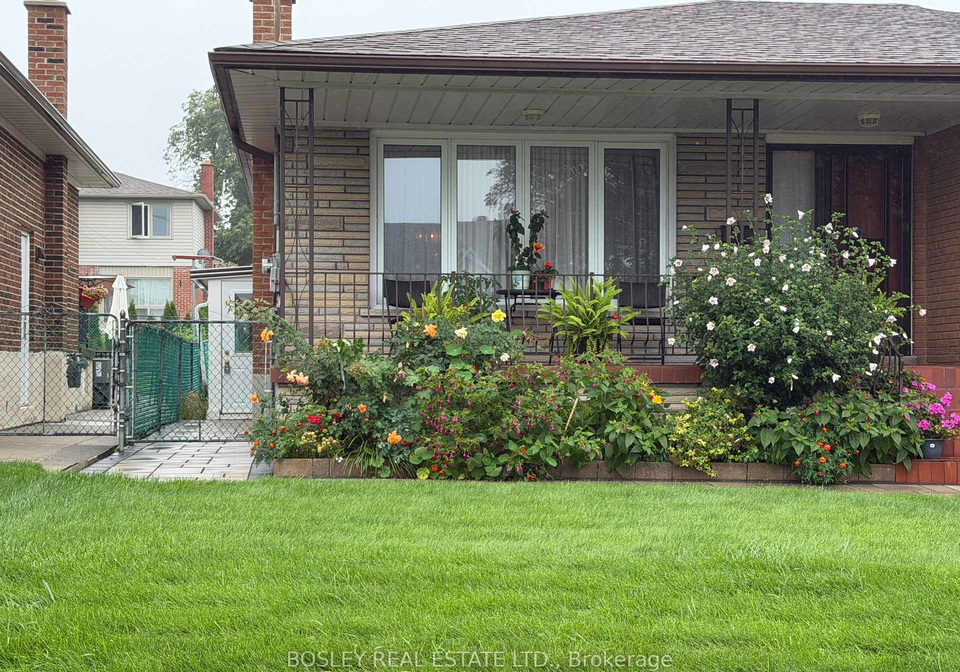 63-ernest-avenue-toronto-north-york-ontario-c13731310