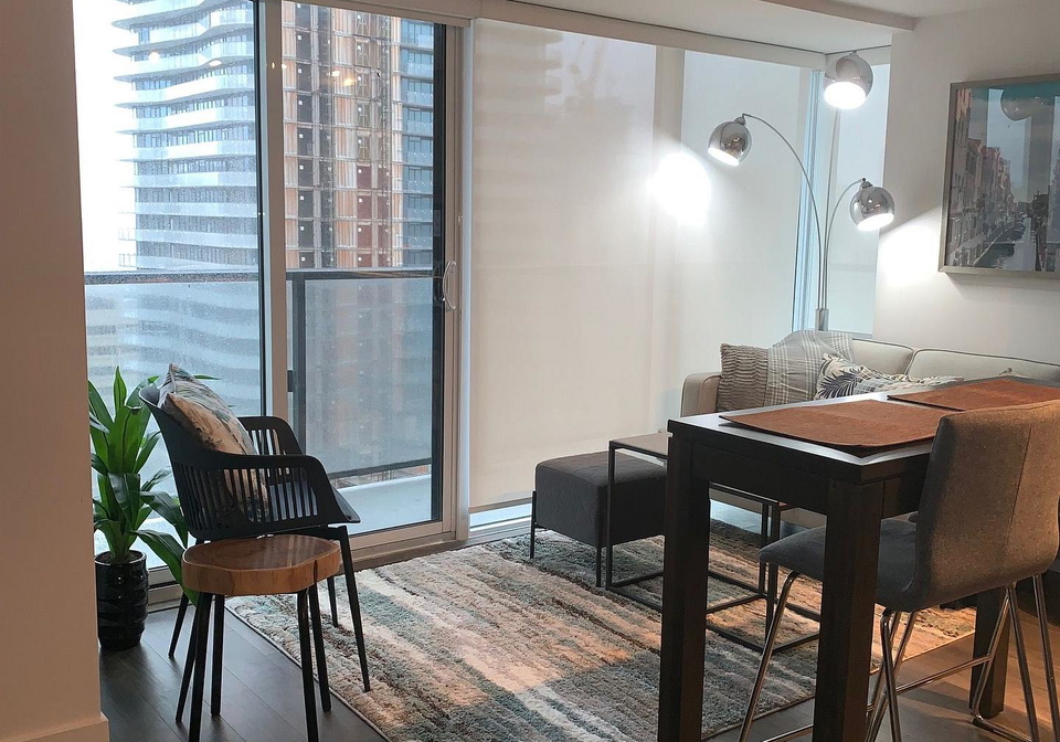 955-bay-street-toronto-toronto-ontario-c13731362