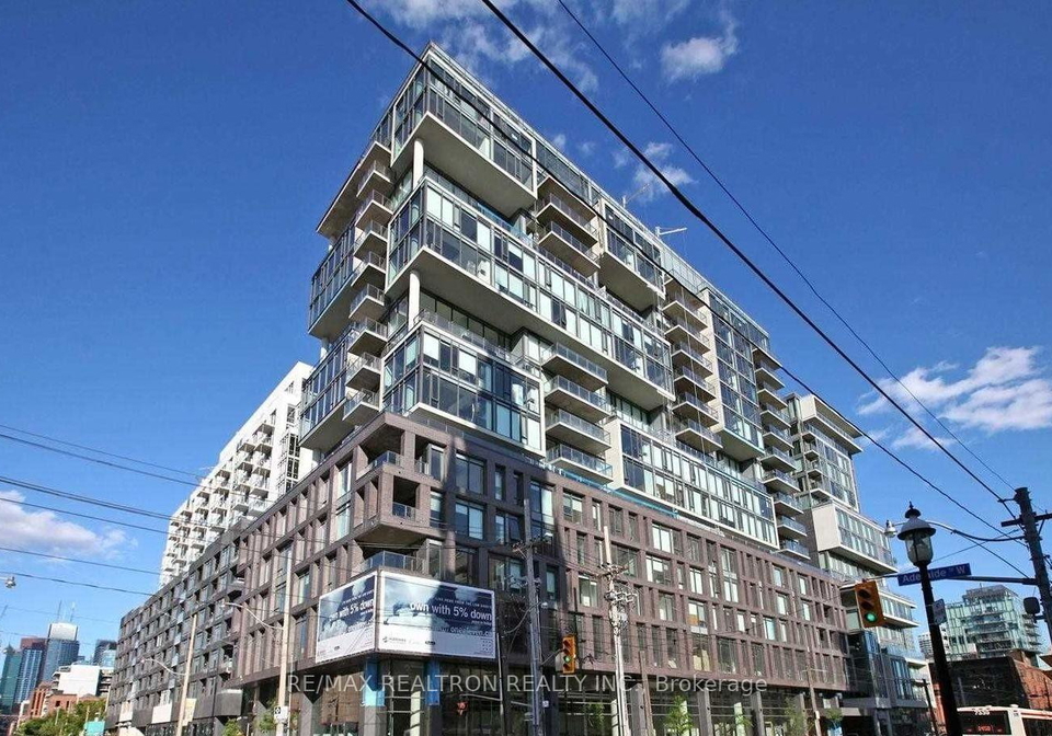 111-bathurst-street-toronto-toronto-ontario-c13731530